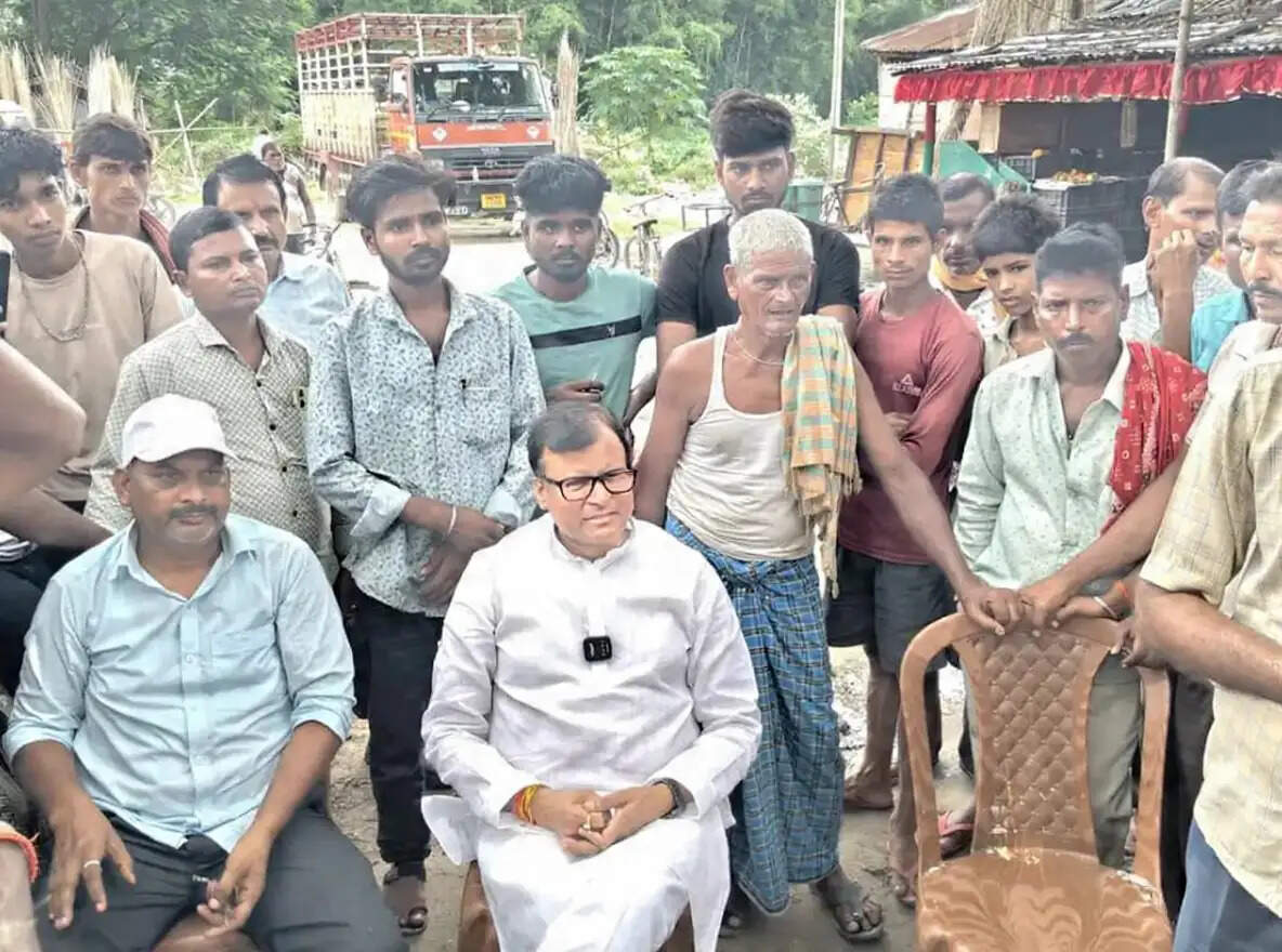 सुपौल सड़क हादसा: घटनास्थल पर पहुंचे बैद्यनाथ मेहता, शराबबंदी की समीक्षा और सूखे नशे पर सख्त कार्रवाई की मांग