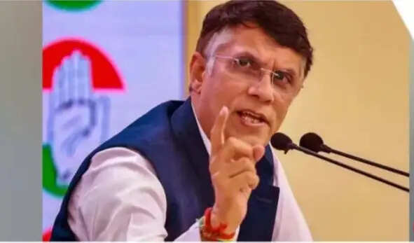 असम असम पुलिस की क्राइम ब्रांच में पवन खेड़ा से दूसरे दिन भी हुई लंबी पूछताछ