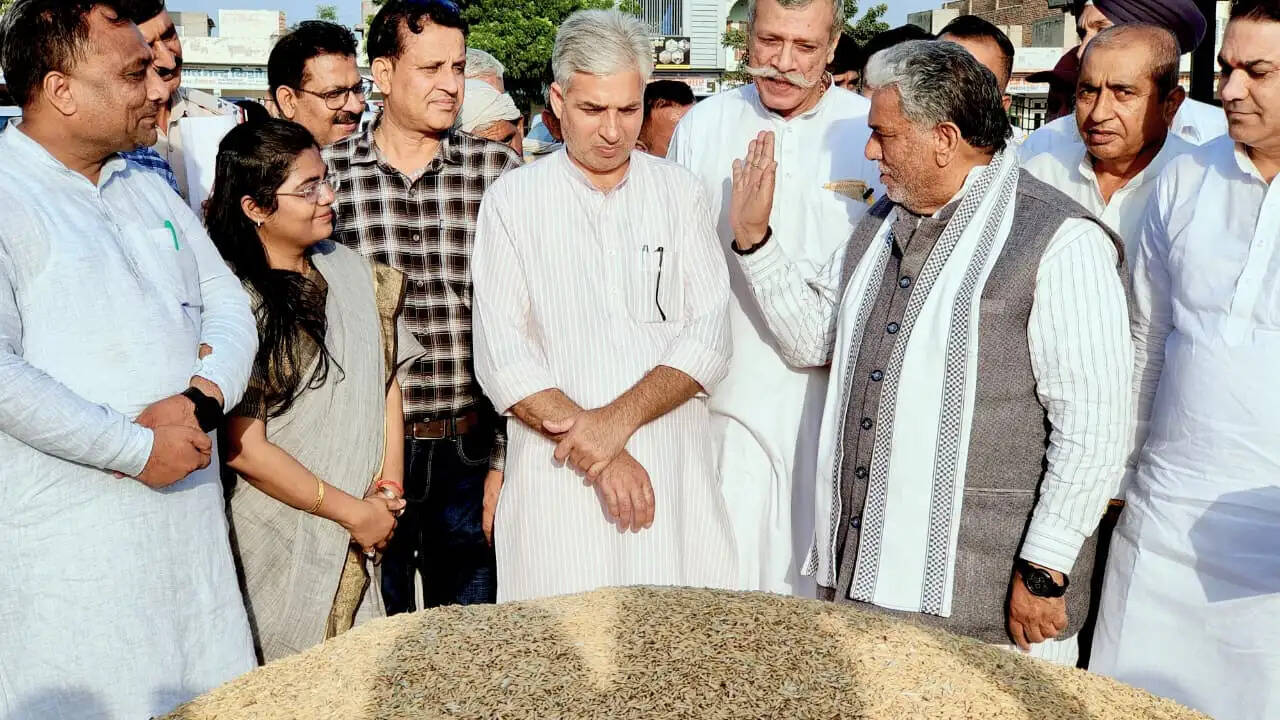 जींद : किसानों की सुविधा के लिए मंडियों में सभी प्रबंध सुनिश्चित करें अधिकारी: कृष्ण लाल पंवार
