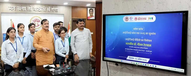 उद्योग की मांग के अनुसार ट्रेड्स का प्रशिक्षण देकर प्लेसमेंट कराना सुनिश्चित करें : मंत्री टेटवाल