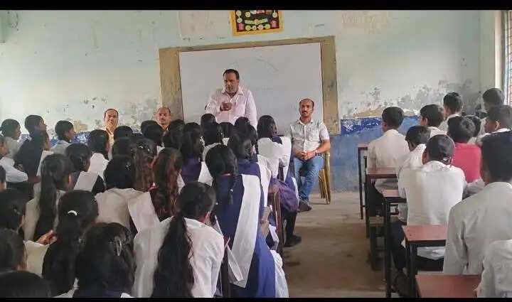 युवा संवाद कार्यक्रम : राष्ट्र निर्माण में युवाओं की भूमिका पर हुआ मंथन