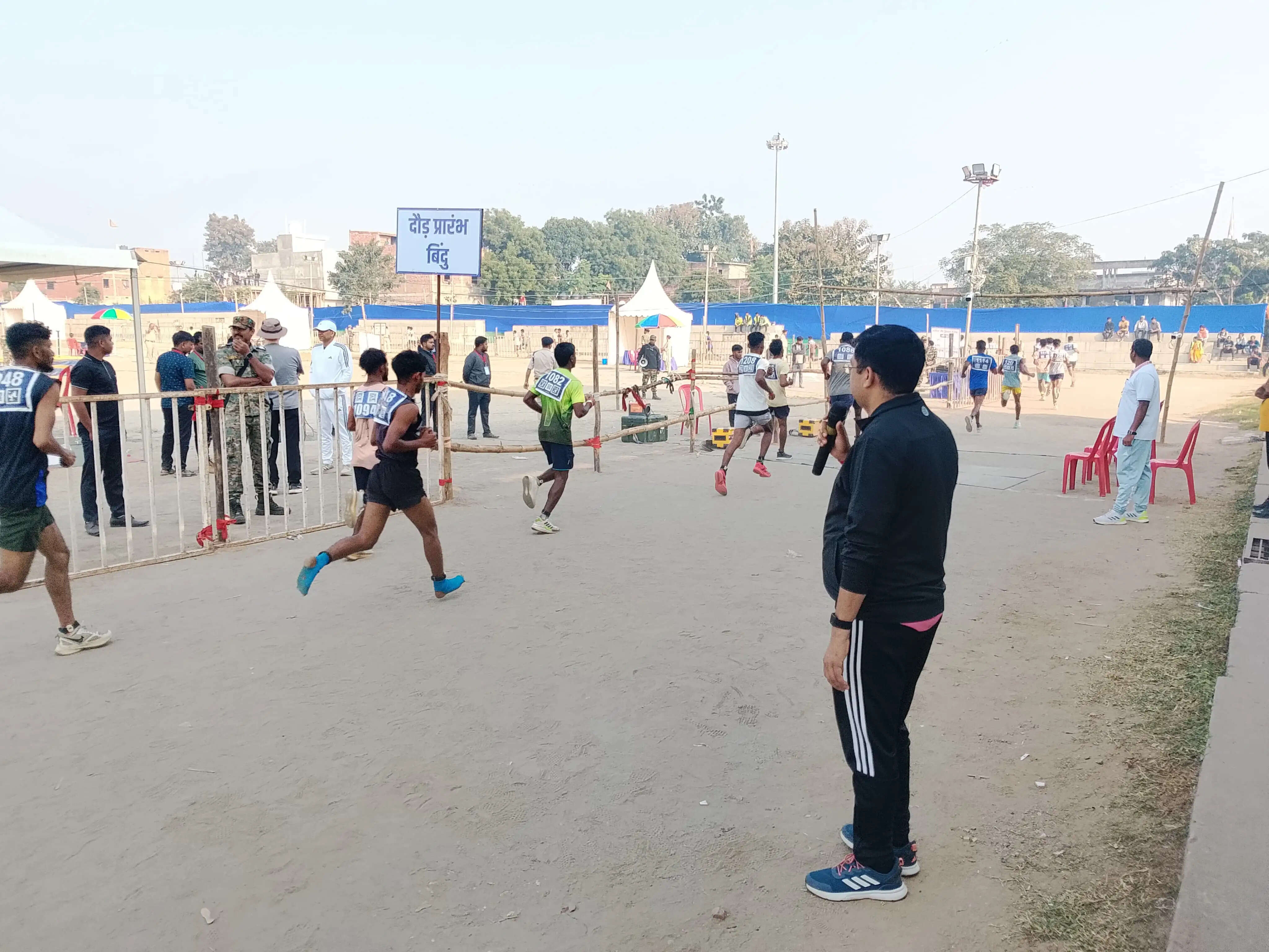 होमगार्ड बहाली शुरु, 5 नवंबर तक भारी वाहनों के प्रवेश पर रोक