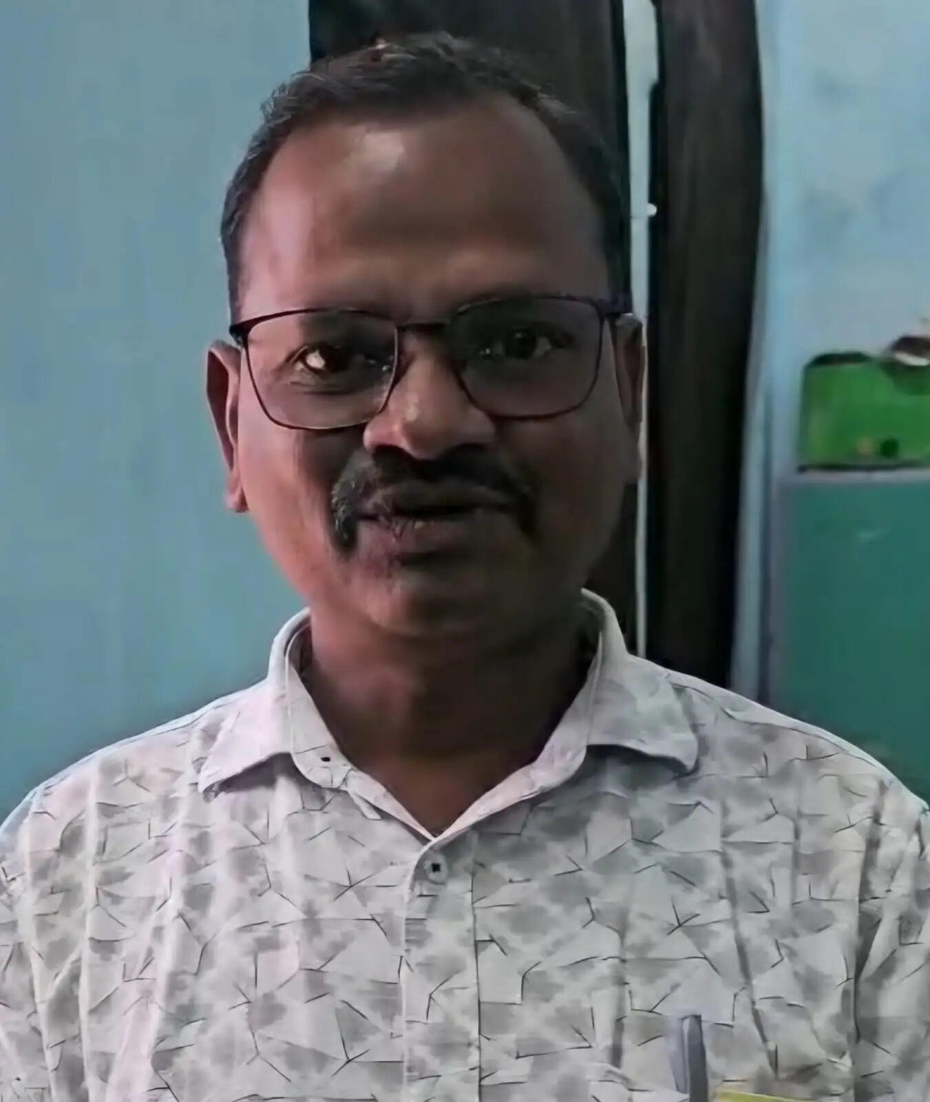 सूरजपुर : मुख्यमंत्री हेल्पलाइन की शिकायत पर बच्चों को मिला जाति प्रमाण पत्र