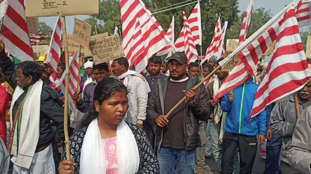 आदिवासी संगठनों के भारत बंद का खूंटी में मिलाजुला असर