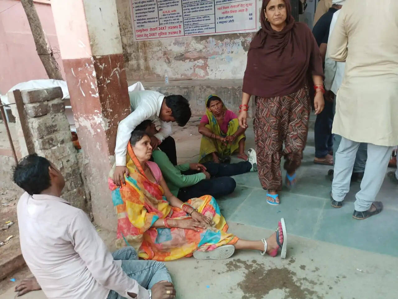 खूनी एनएच-34 पर फिर हादसा, बाइक सवार चाचा की मौत व भतीजा घायल