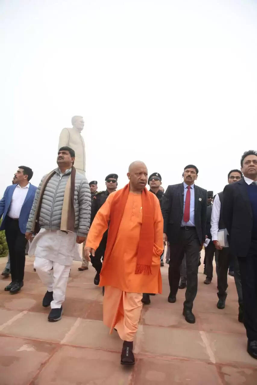 पीएम माेदी 25 दिसंबर को लखनऊ में राष्ट्र प्रेरणा स्थल का करेंगे लोकार्पण, सीएम याेगी ने लिया तैयारियाें का जायजा