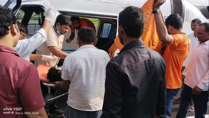 सागर जहरीली शराब मामलाः एसीएस ने बीएमसी और जिला अस्पताल पहुंचकर देखी उपचार की व्यवस्था