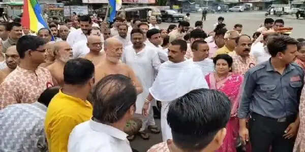 चित्तौड़ की धरती शौर्य, स्वाभिमान और बलिदान की पावन भूमि है - आचार्य पुलक सागर महाराज