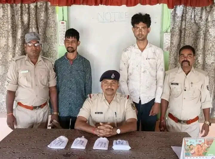 16.14 ग्राम स्मैक के साथ दो युवक गिरफ्तार