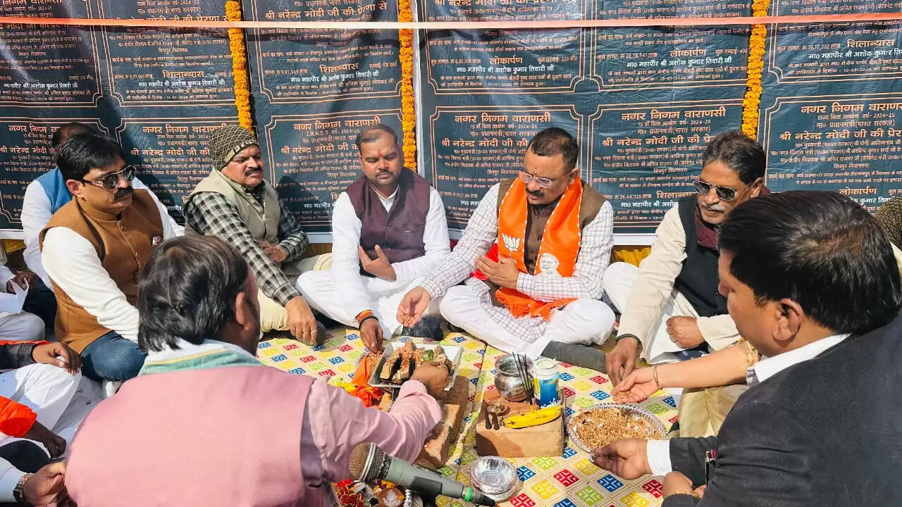 वाराणसी के दीनापुर और संदहा में 03 करोड़ 99 लाख रुपये के कार्यों का शिलान्यास