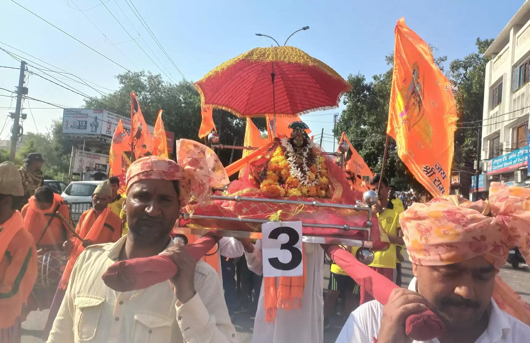 जम्मू में श्री कृष्ण जन्माष्टमी का भव्य आयोजन, बाल गोपाल की पालकी निकाली गई