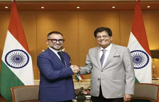 पीयूष गोयल ने मिलान में इतालवी व्यापार जगत के नेताओं से मुलाकात की