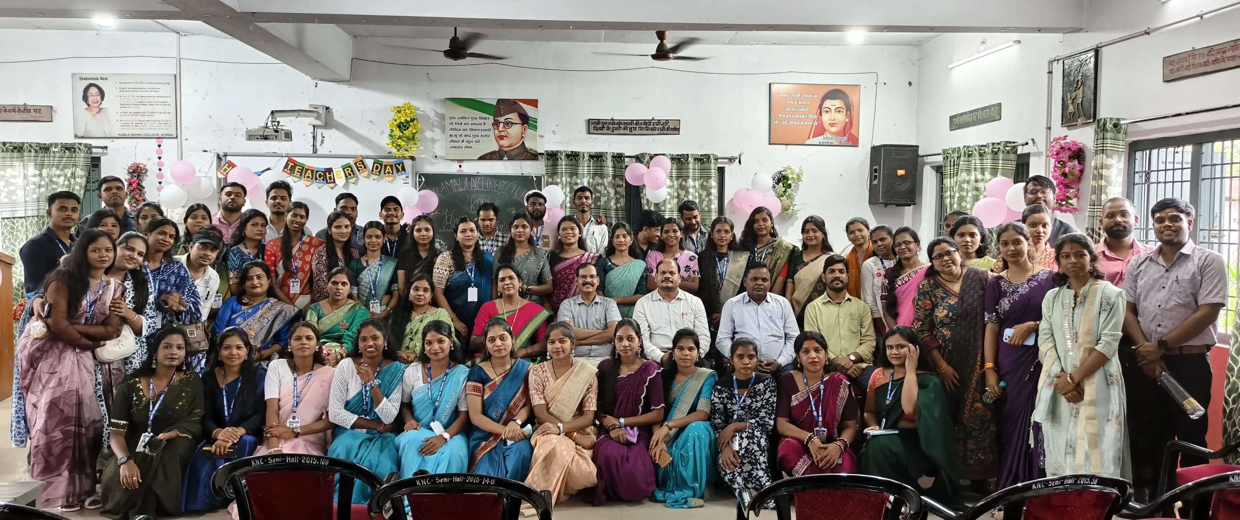 शिक्षक सिर्फ किताबी ज्ञान नहीं देते, विद्यार्थी के चरित्र और व्यक्तित्व का निर्माण करते हैं : डॉ प्रशांत
