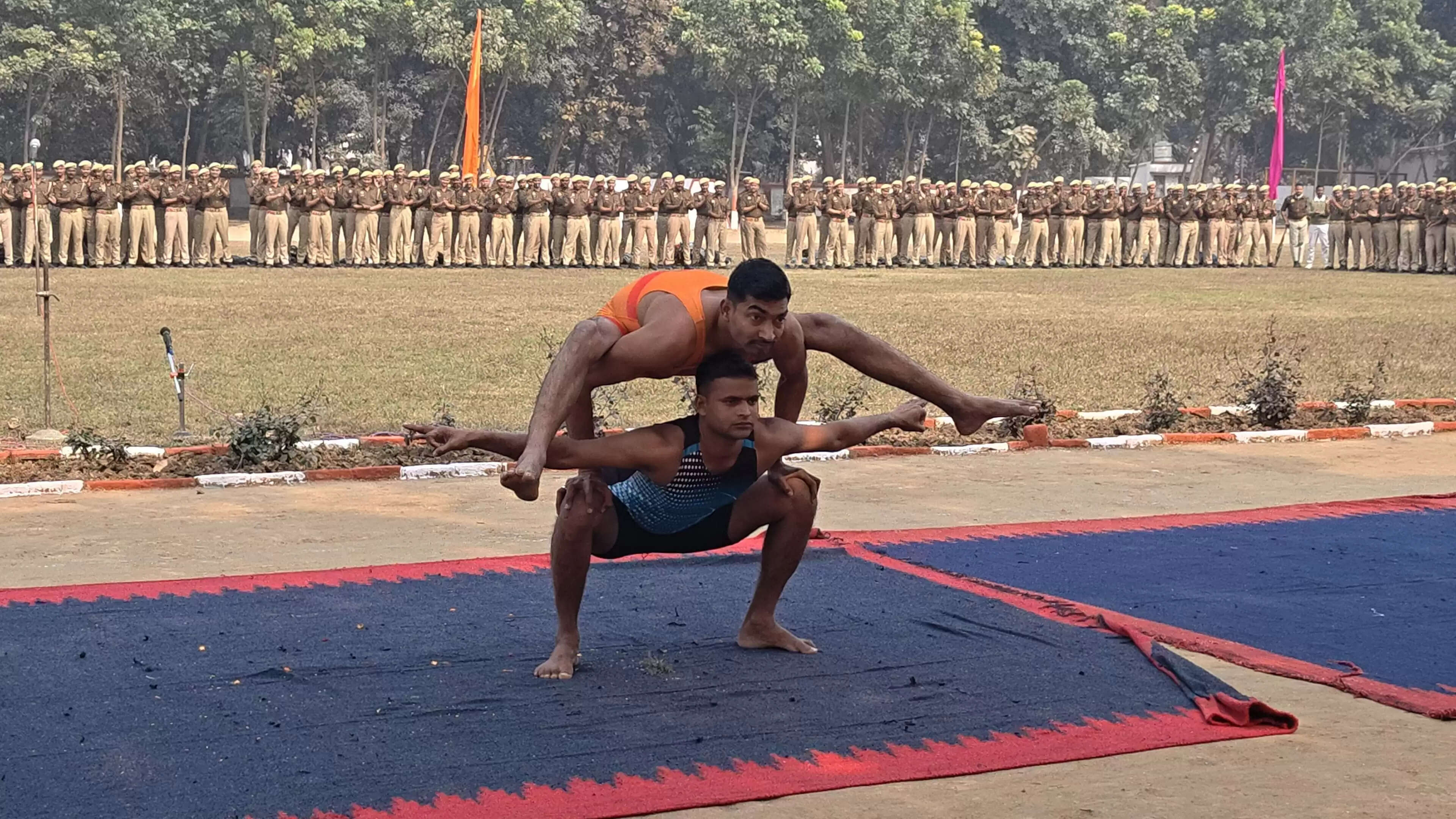 वाराणसी: रामनगर 36वीं वाहिनी पीएसी में मनाया स्थापना दिवस