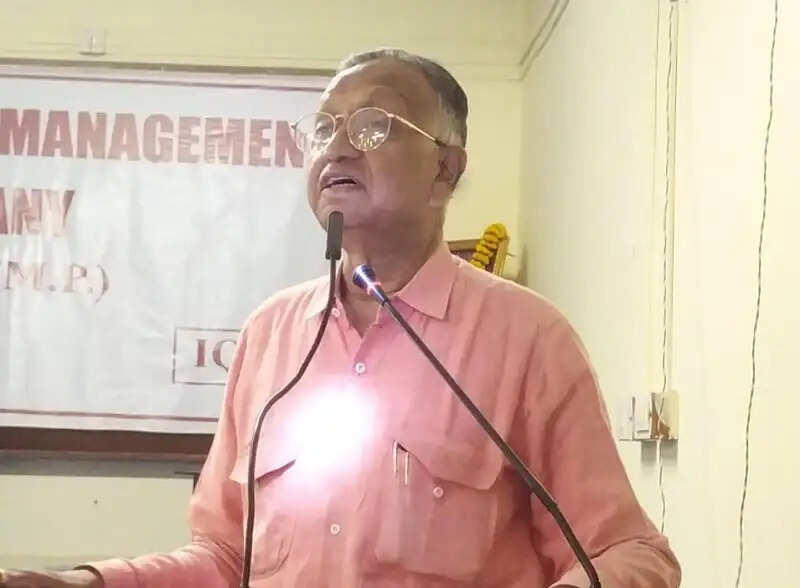 आज के युग की सबसे बड़ी समस्या तीन पी, इनसे हो सकती है तंत्रिका संबंधी समस्याएं: प्रो ओझा