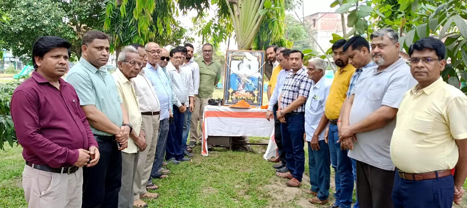 आईएमए के पूर्व जिलाध्यक्ष डॉ मंटू ठाकुर के निधन पर शोकसभा का आयोजन