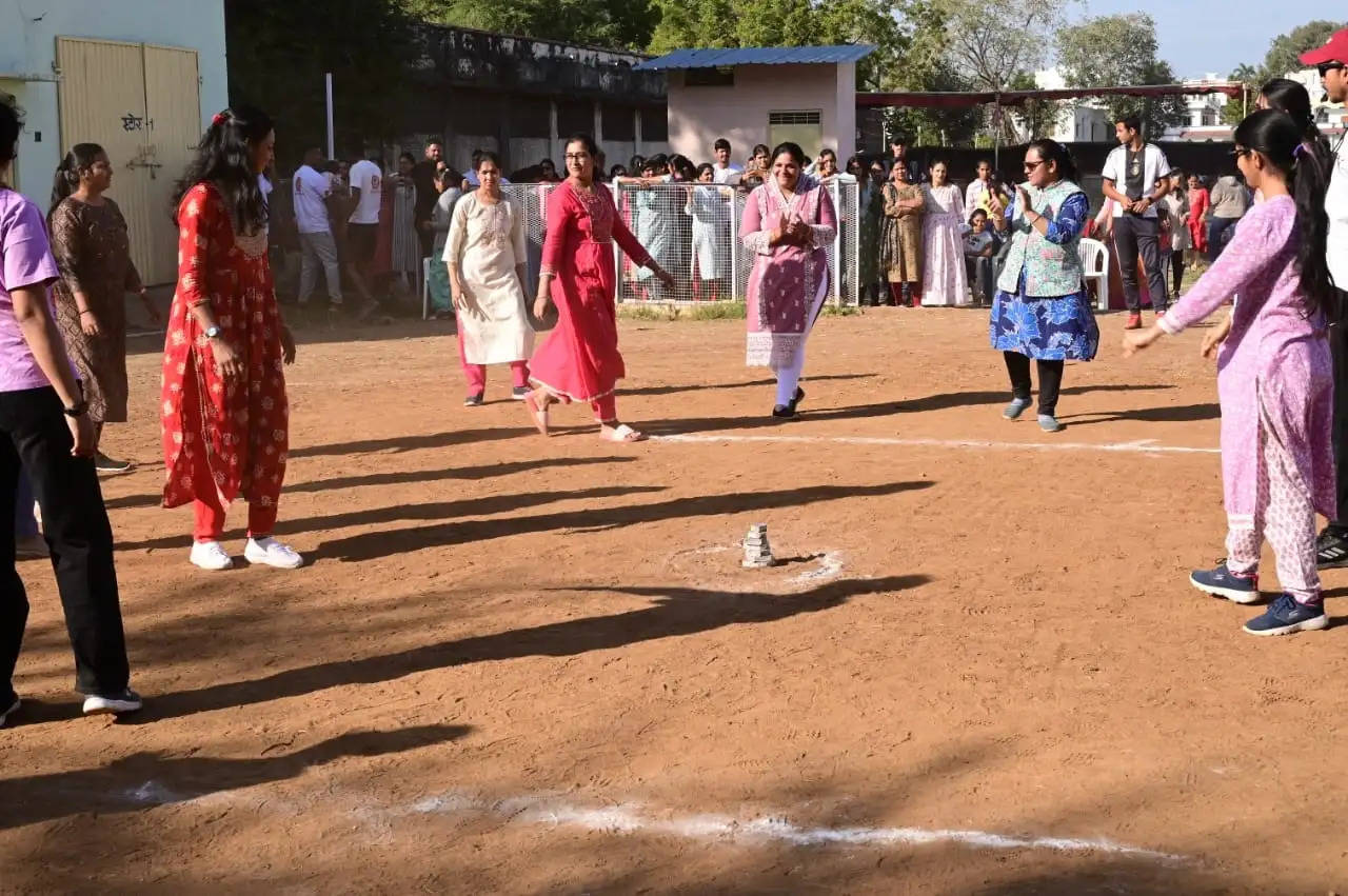 खेलों के सतरंगी उत्सव के साथ माहेश्वरी युवा खेलोत्सव सम्पन्न