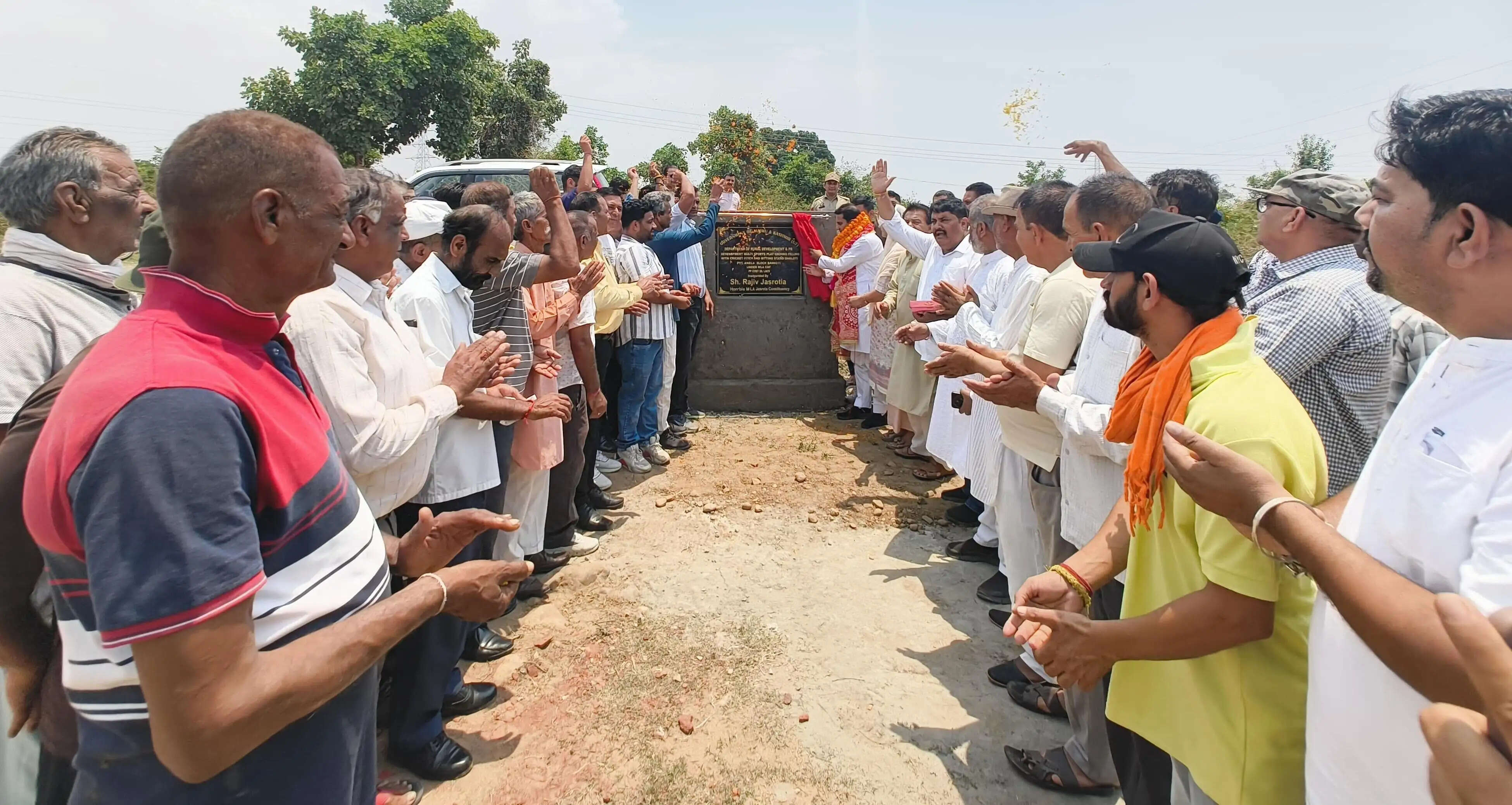 41 लाख के विकास कार्यों का शुभारंभ, जन दरबार में सुनी जनता की आवाज
