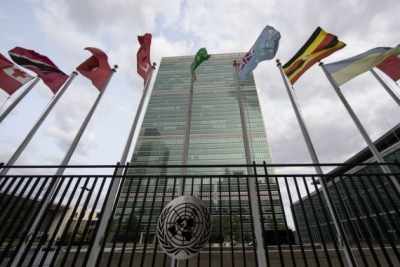 बकाया राशि के कारण संयुक्त राष्ट्र में आठ सदस्य देशों ने मतदान का अधिकार खोया