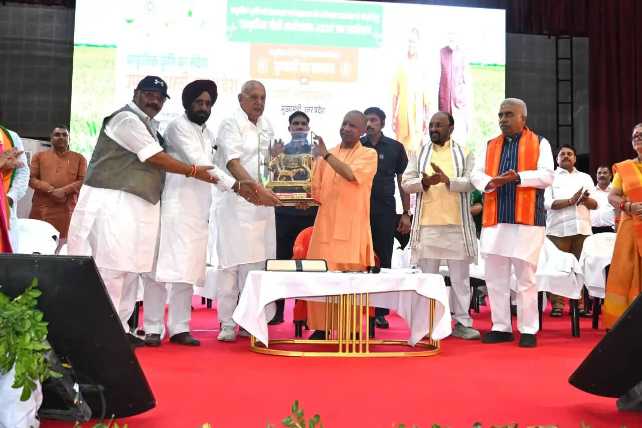 प्राकृतिक खेती से विकसित भारत का लक्ष्य होगा साकार : मुख्यमंत्री योगी आदित्यनाथ
