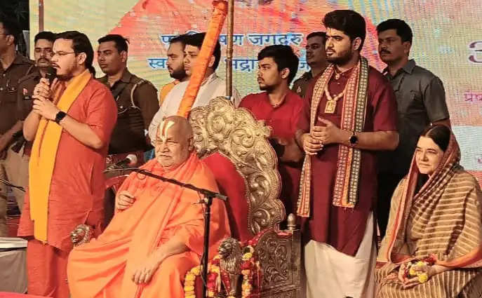 अयोध्या में श्रीराम मंदिर का कपाट खुलते ही बदलेगी चुनावी दिशा : जगतगुरु रामभद्राचार्य