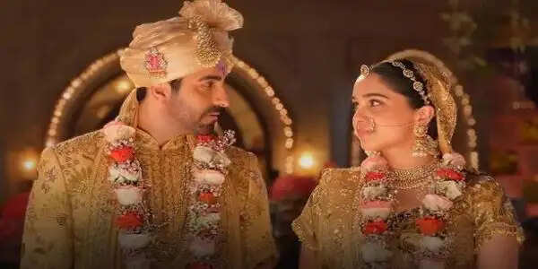 'ये प्रेम मोल लिया' का टाइटल सॉन्ग रिलीज, आयुष्मान-शरवरी की केमिस्ट्री बनी खास