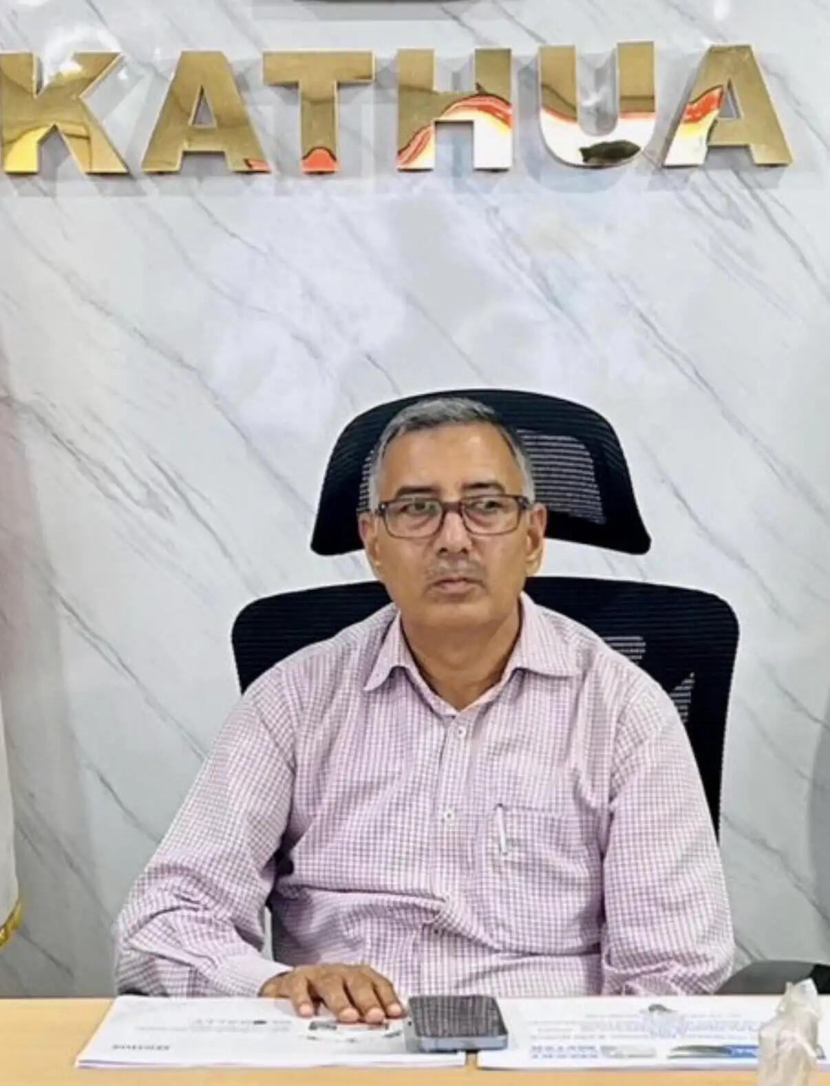 कठुआ में शस्त्र लाइसेंस धारकों के लिए डीएम का सख्त निर्देश, समय रहते नवीनीकरण कराएं, नहीं तो होगी कार्रवाई