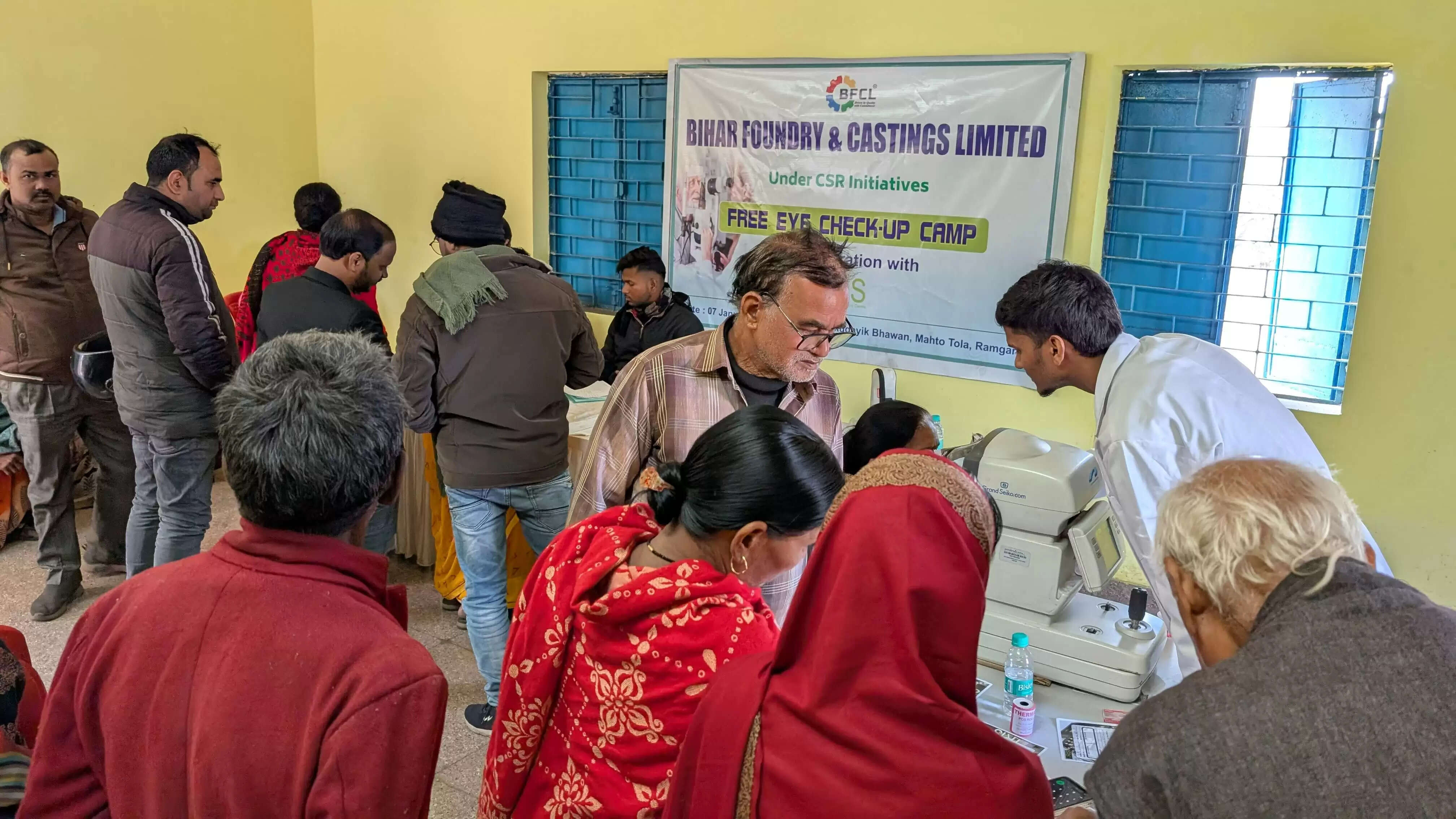 बीएफसीएल ने लगाया निःशुल्क नेत्र जांच शिविर, 100 से अधिक लोगों की हुई जांच