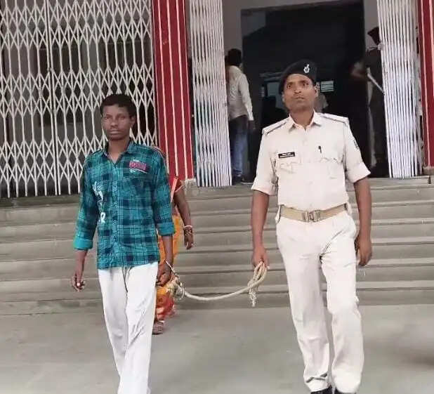 अवैध शराब बरामदगी मामले में मोटरसाइकिल मालिक दोषी करार, 7 सितंबर को सुनाई जाएगी सजा
