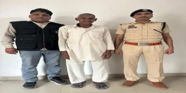 गुरुग्राम: नौकर को पिटा तो तेजधार हथियार से कर दी मालिक की हत्या