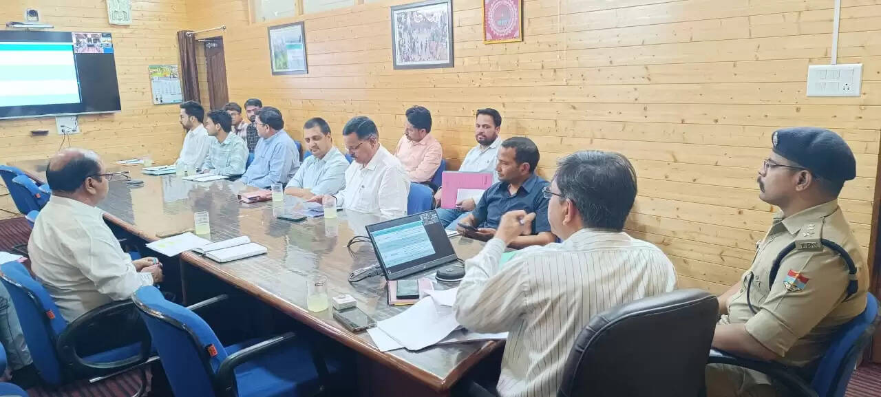 शारदा कॉरिडोर परियोजनाओं का समय पर कार्य पूरे करने के निर्देश