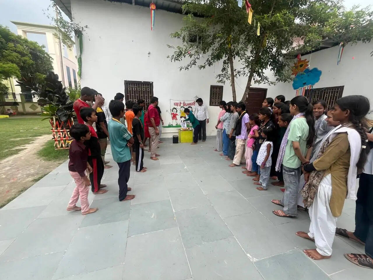 किलकारी में मेजर ध्यानचंद की जयंती पर बच्चों ने लिया प्रेरणा का संकल्प
