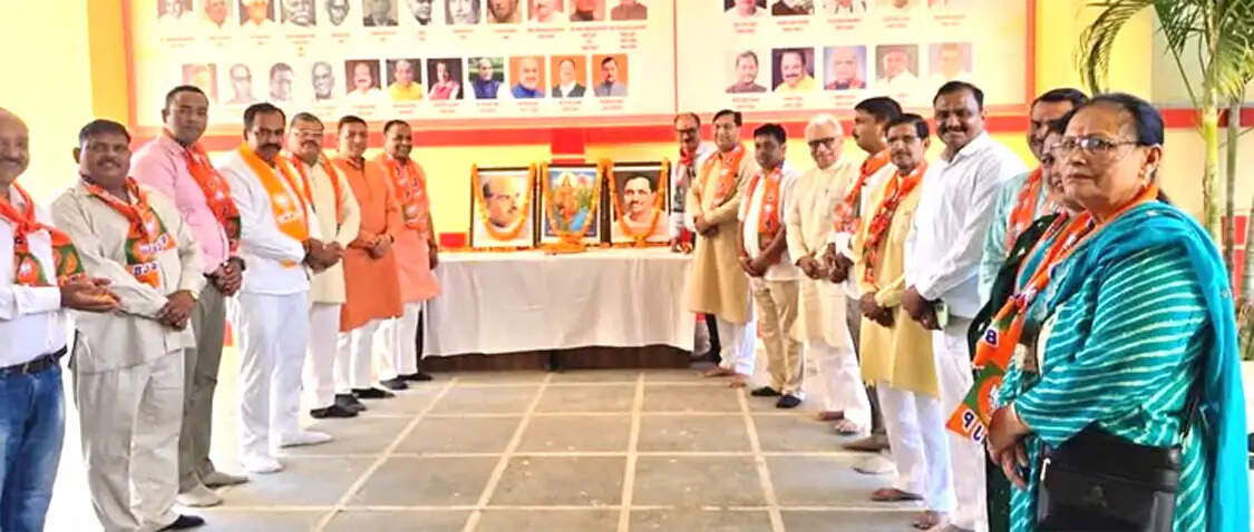 धूमधाम से मनाया गया भाजपा का 47वां स्थापना दिवस