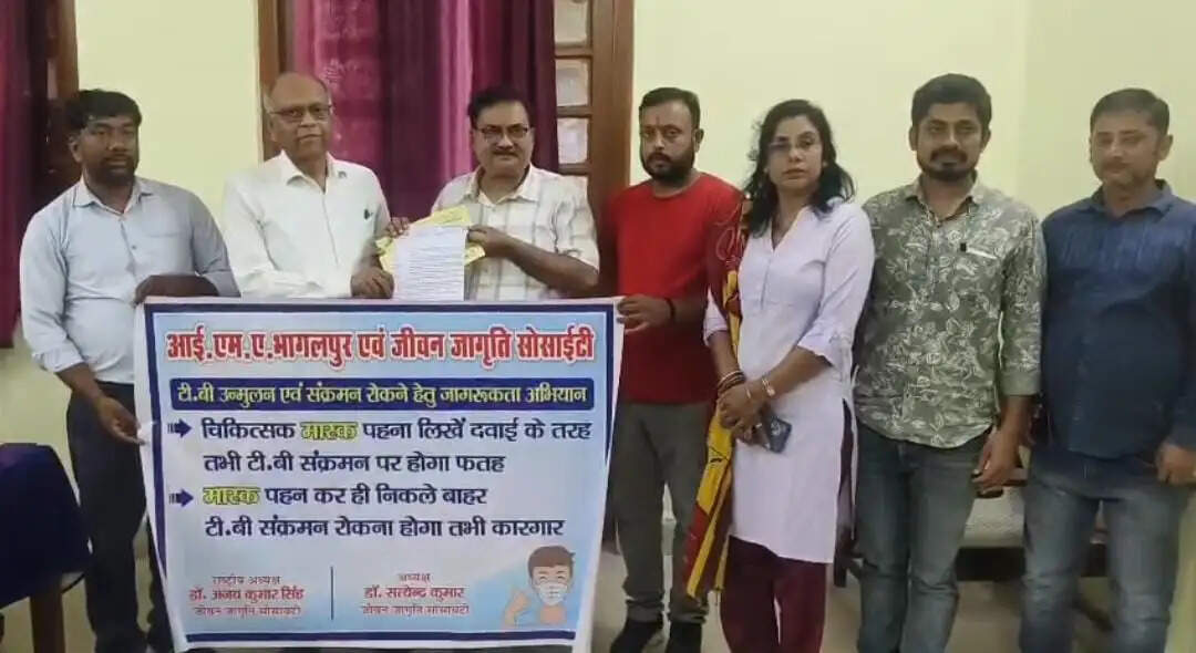 विश्व टीबी दिवस पर मास्क और जागरूकता मुहर से टीबी उन्मूलन का दिया संदेश