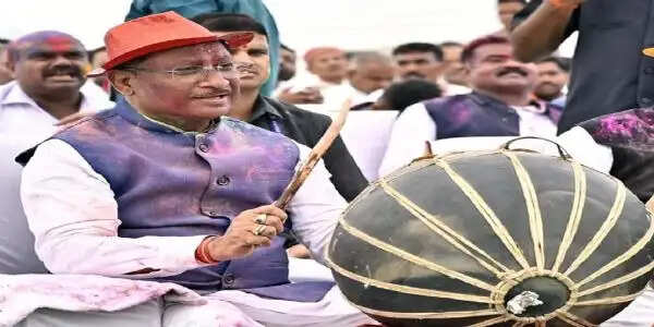 मुख्यमंत्री&nbsp;साय&nbsp;आज&nbsp;होली मिलन कार्यक्रमों में होंगे शामिल