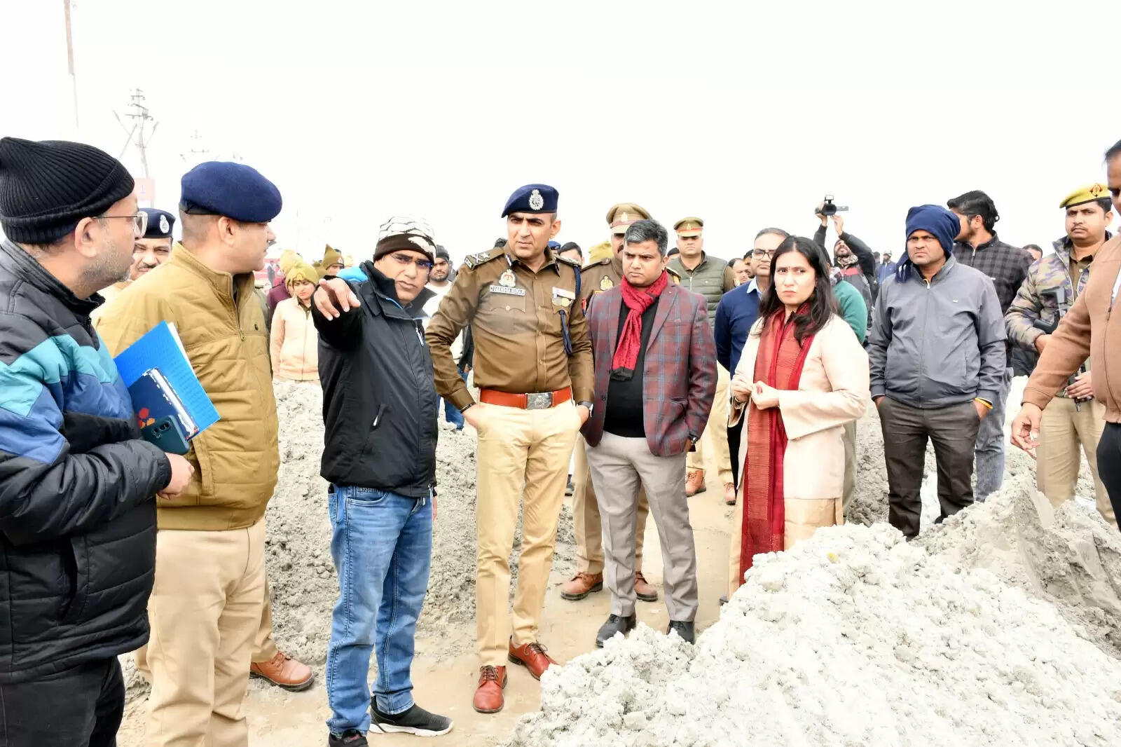 श्रद्धालुओं की सुरक्षा को लेकर प्रशासन तैयार, भीड़ प्रबंधन में सीसीटीवी व एआई का होगा प्रयोग