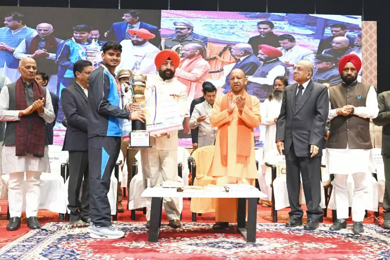 नशे से बचकर ही खुद और देश के भविष्य को बचा पाएंगे युवा : मुख्यमंत्री