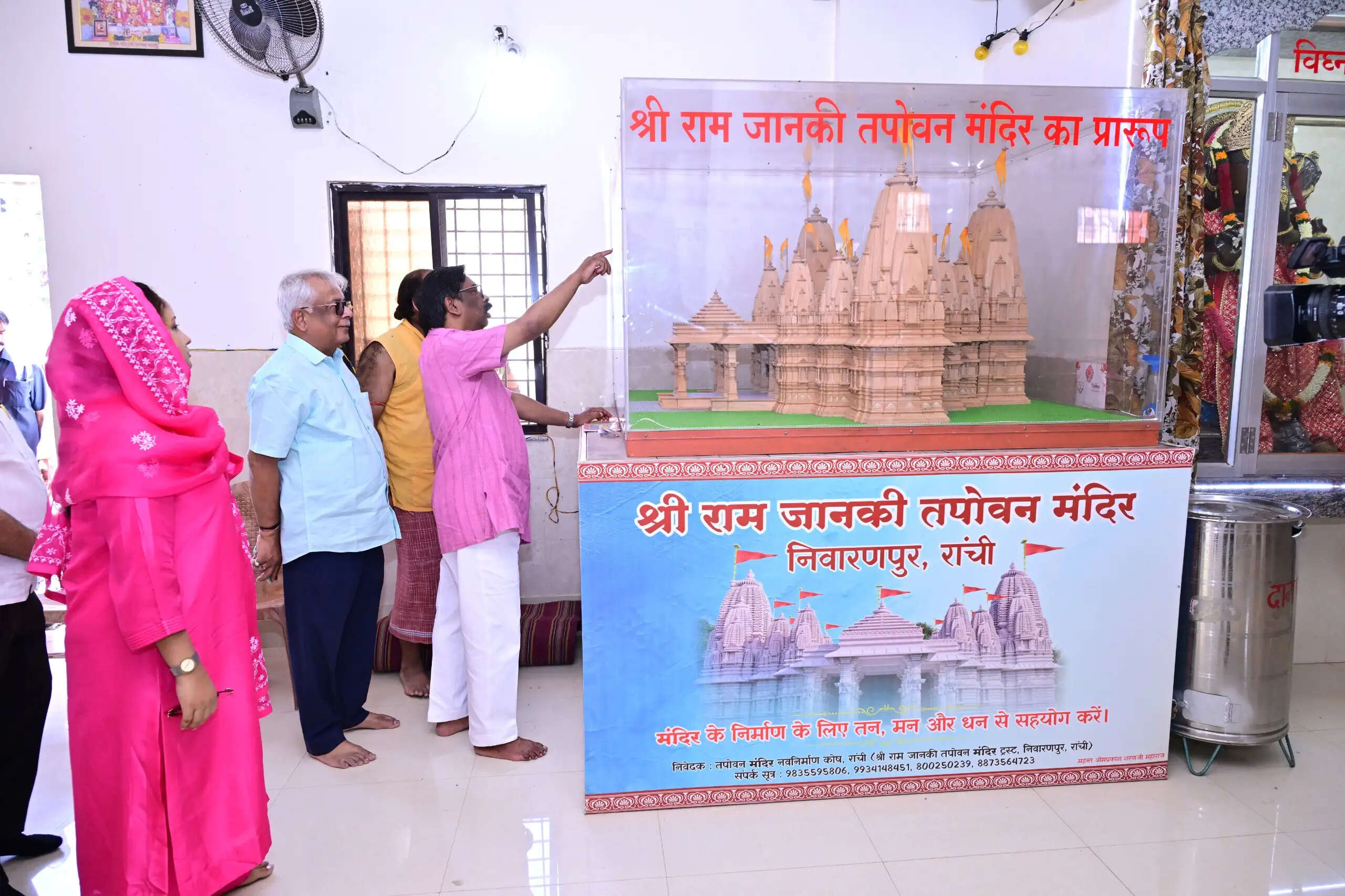 मुख्यमंत्री ने की तपोवन मंदिर में पूजा-अर्चना, राज्य की खुशहाली की कामना