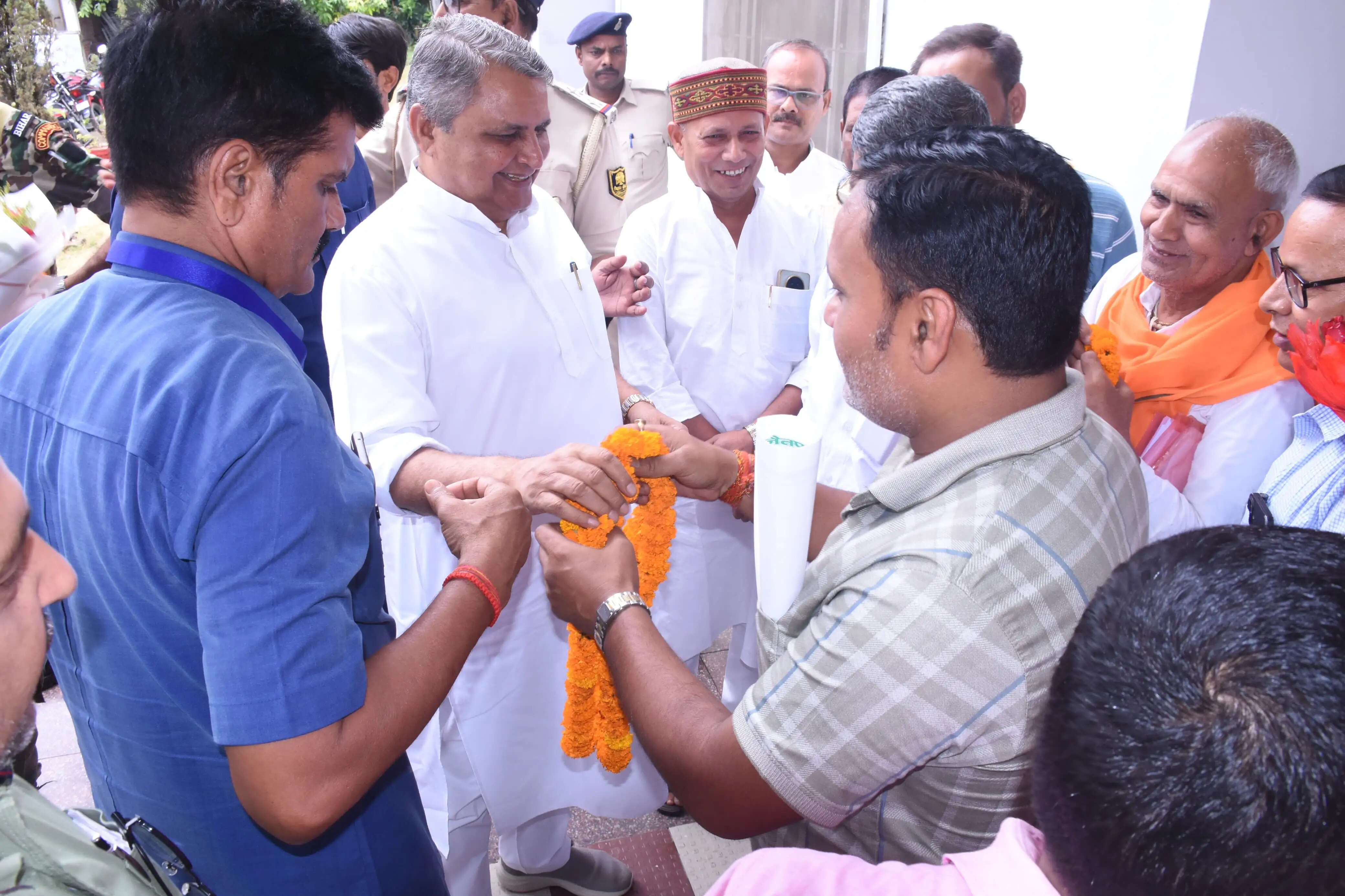 उप-मुख्यमंत्री विजय कुमार चौधरी ने नालंदा में की विकास योजनाओं और बाढ़ पूर्व तैयारियों की समीक्षा