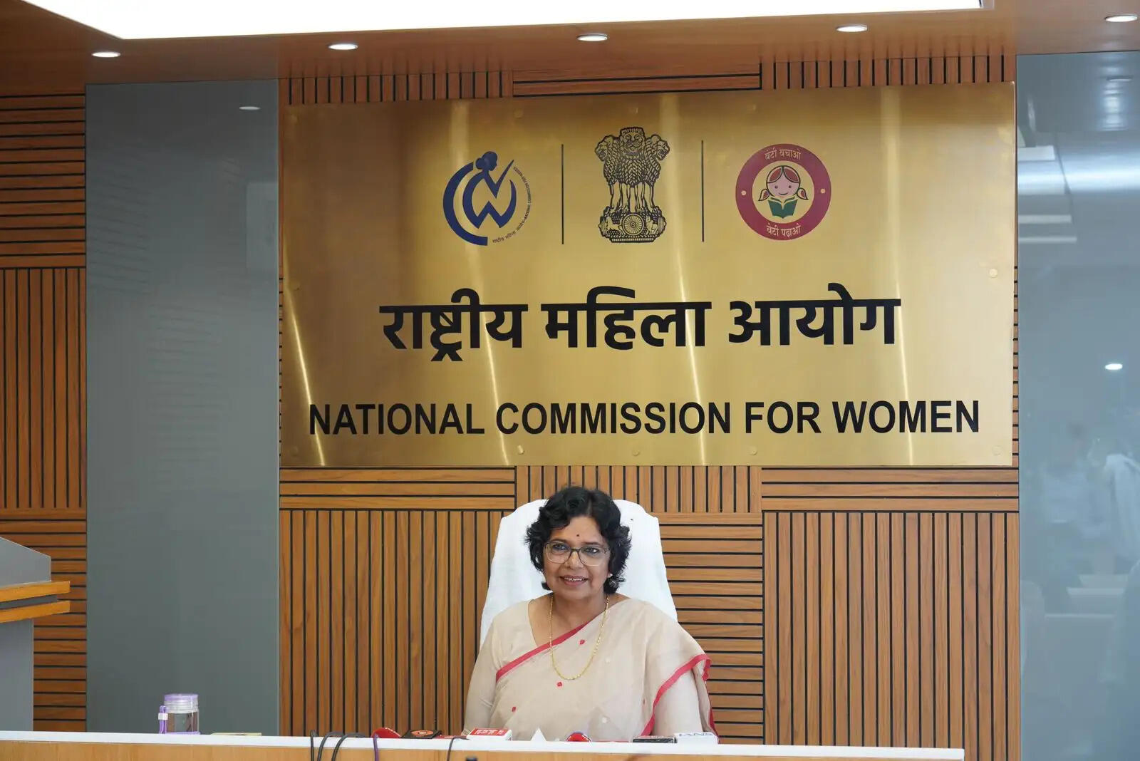 राष्ट्रीय महिला आयोग 500 जिलों में करेगा ‘महिला जन सुनवाई’ का आयोजन