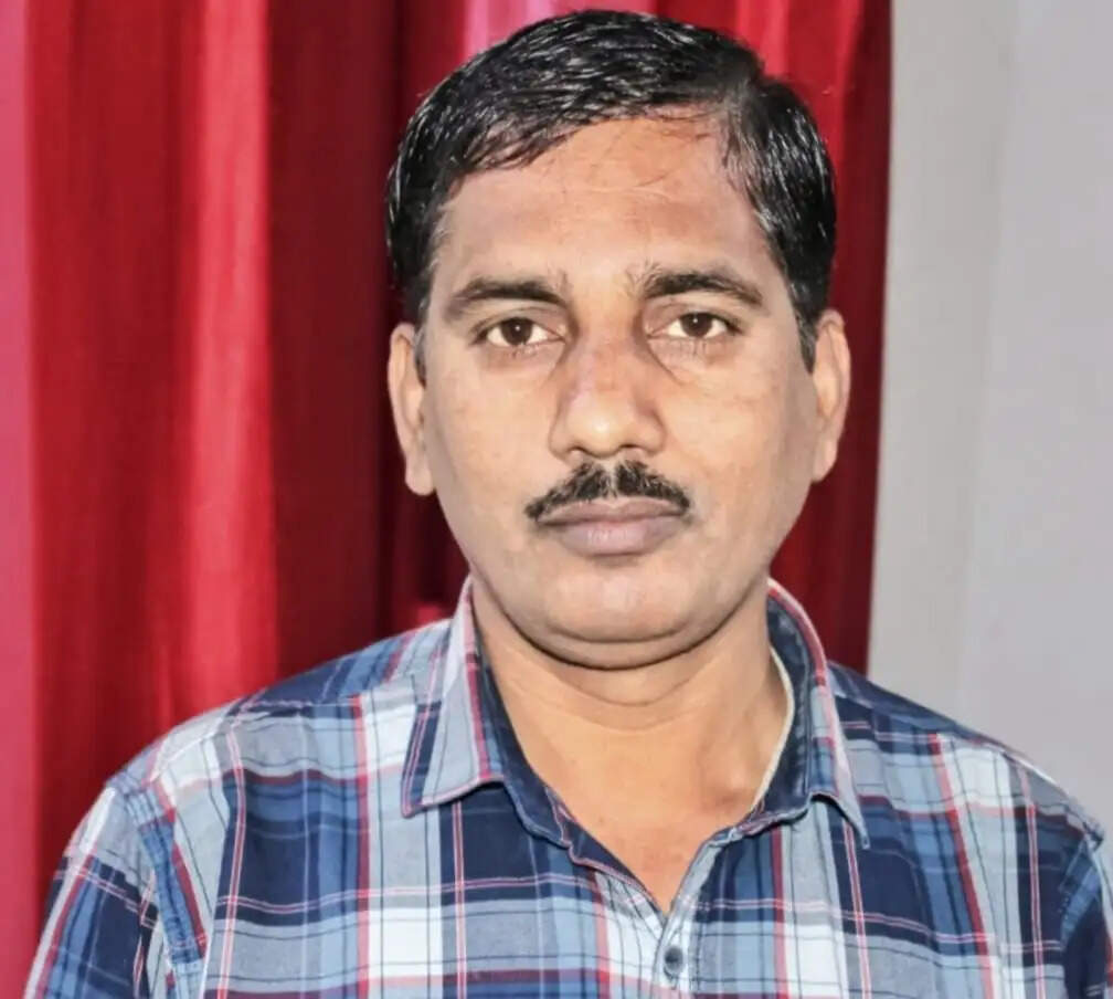 किसान स्कूल बहेराडीह में 5 मई को गायत्री यज्ञ, स्व. कुंजबिहारी साहू की पुण्यतिथि पर होगा आयोजन