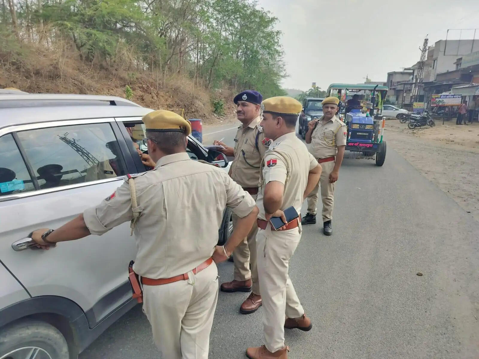 राजस्थान पुलिस का मेगा नाकाबंदी अभियान: एक ही दिन में 15 हजार से अधिक चालान