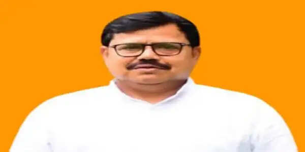 भोपाल की बिजली आपूर्ति सुरक्षित बनाने कालियासोत डैम के जलभराव क्षेत्र से हटाई जा रही ट्रांसमिशन लाइनें : ऊर्जा मंत्री तोमर