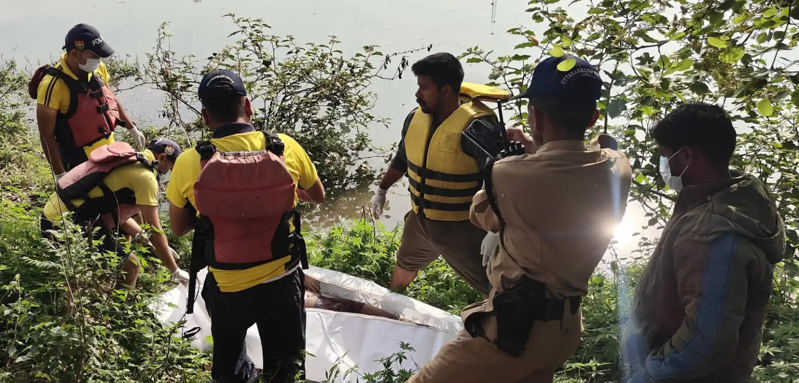 गंग नहर में डूबे दोनों युवकों के शव बरामद, एसडीआरएफ का सर्च अभियान पूरा