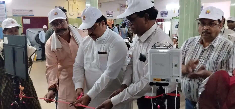 नई हैंड हेल्ड एआई एक्स-रे मशीन का शुभारंभ, मरीजों को मिलेगा फायदा