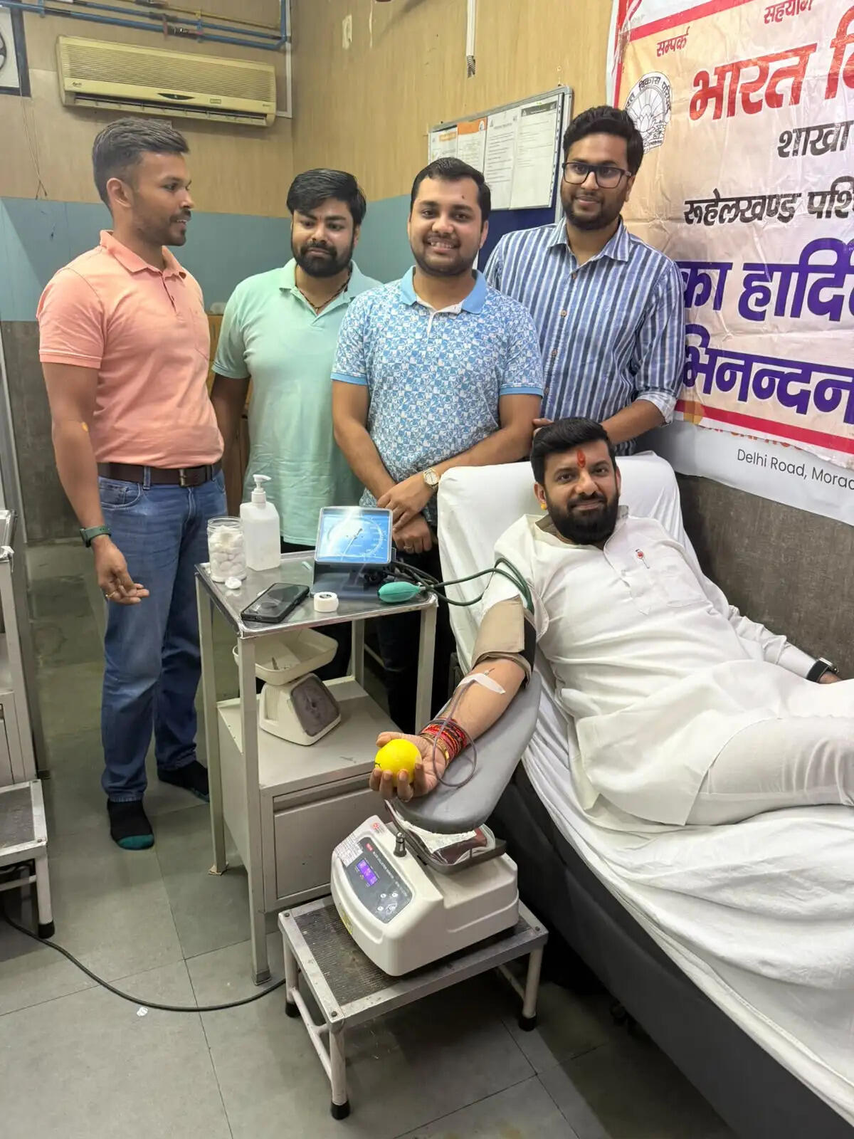 मुरादाबाद में भारत विकास परिषद ने स्थापना दिवस पर किया रक्तदान शिविर का आयोजन