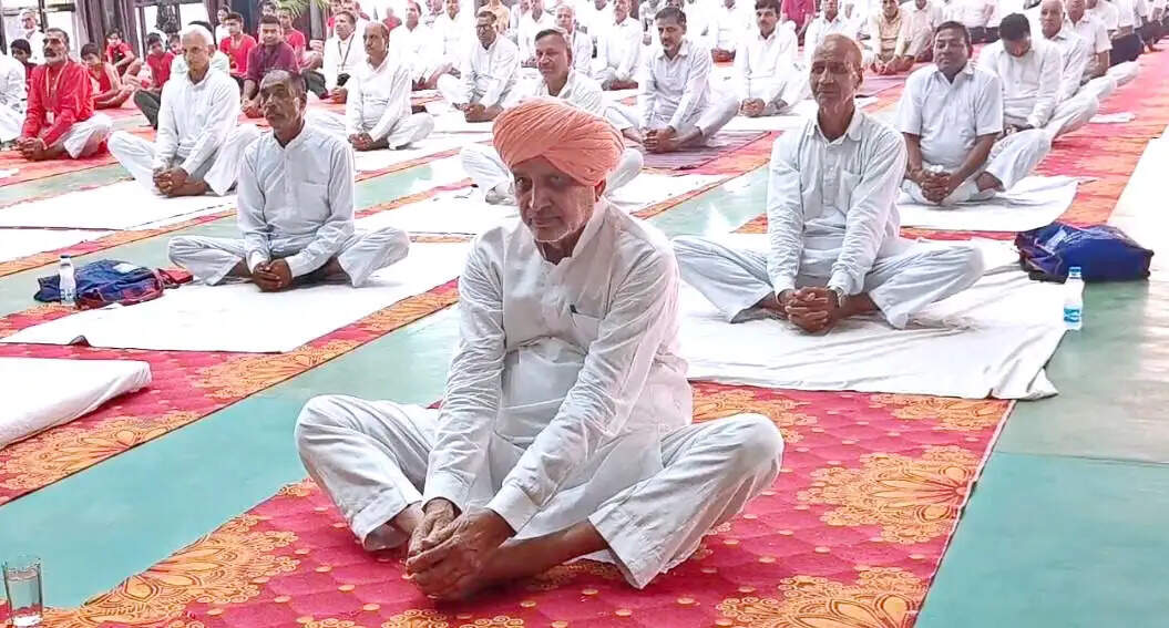 जींद : योग से ही संभव है स्वस्थ भारत, विकसित भारत का संकल्प :श्याम सिंह राणा