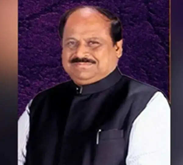 इंदौर के कद्दावर कांग्रेस नेता और पूर्व विधायक अश्विनी जोशी का निधन, राजनीतिक गलियारों में शोक की लहर