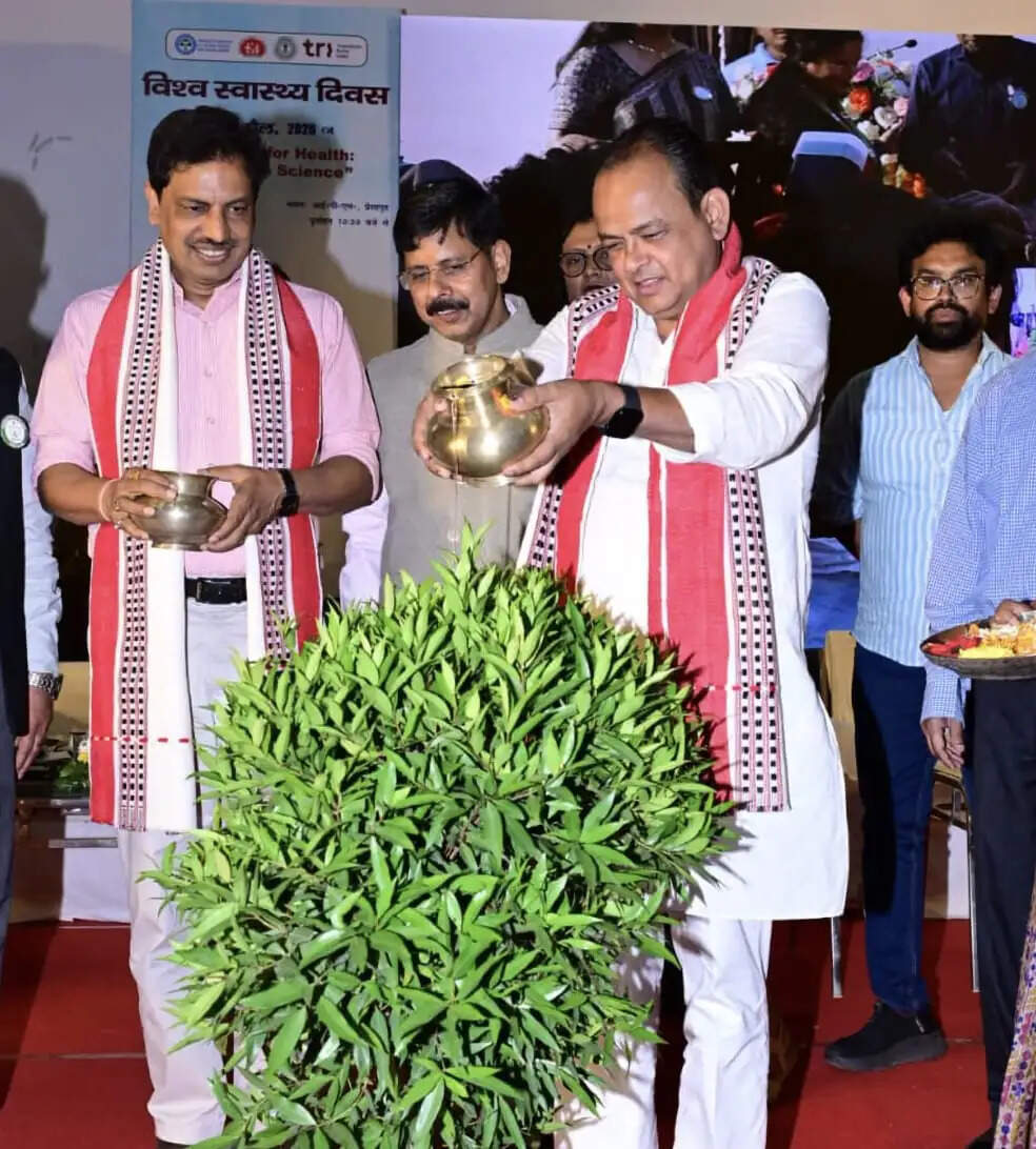 झारखंड में जल्द लागू होगा स्वास्थ्य गारंटी कार्ड : इरफान