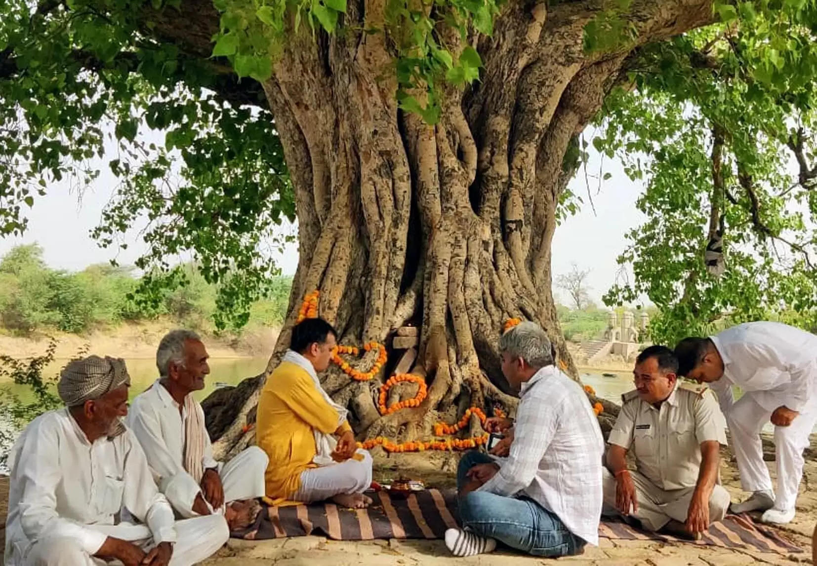 हिसार : वृद्ध पेड़ों की पूजा पौधारोपण करके हर्षोल्लास के साथ मनाया विश्व पर्यावरण दिवस